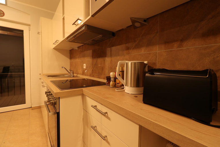 Dining Room 10