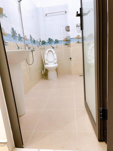 Bathroom 1, Xoai Xanh Hostel & Villa, Vũng Tàu
