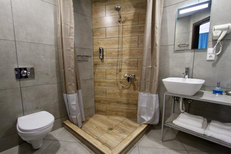 Bathroom 3, Apart-hotel TARHUN, Tbilisi