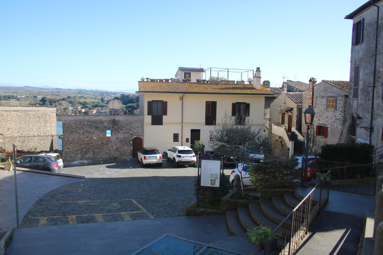 Others 5, La Sosta nel Borgo, Roma