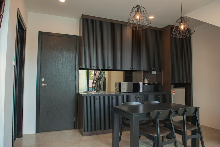 Dining Room 2