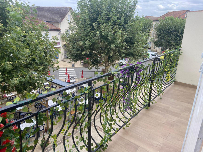 Others 4, Chambres pour 1 ou 2 personnes, Lot
