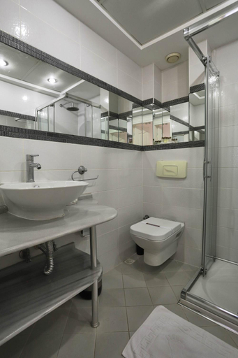 Bathroom 4, Celal Sultan, Fatih