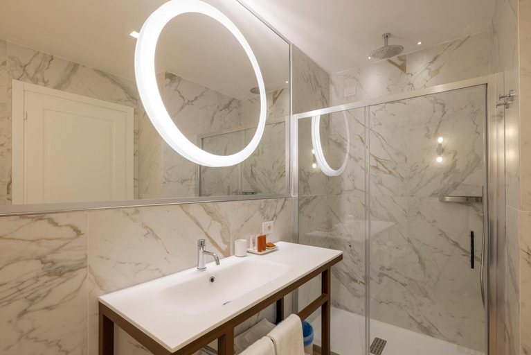 Bathroom 2, BeSUITE Apartments, Ascoli Piceno
