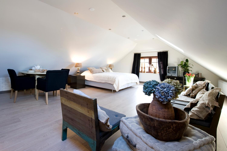 Others 5, B&B De Drentse Es, Emmen