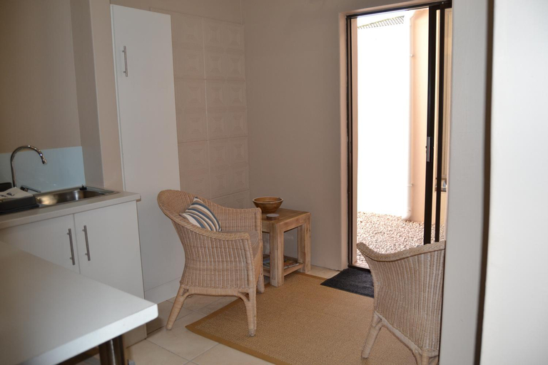 Others 3, Caulfield Self Catering Apartment #SOLAR ENERGY - NO LOADSHEDDING, Nelson Mandela Bay