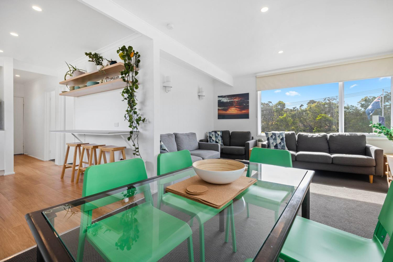 Others 3, Moody's Beach Apartment, Mornington P'sula - South