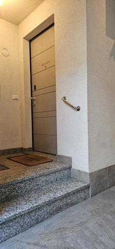 Grey House Pavia vicino a ospedali, Pavia