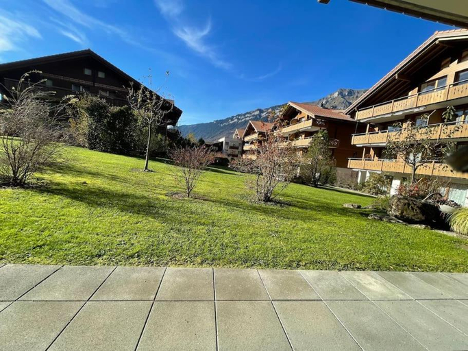 Exterior & Views 1, Romantic Swiss Alp Iseltwald with Lake & Mountains, Interlaken