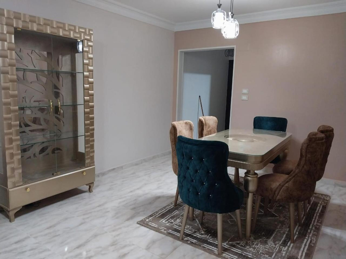 Dining Room 2
