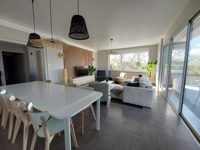 Dining Room 2