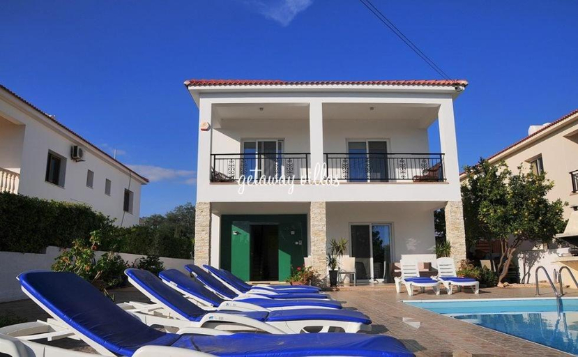 Others 3, LULA VILLA