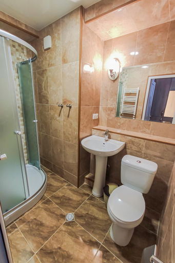Bathroom 4, Hotel Pushkin II/1a, Tskaltubo