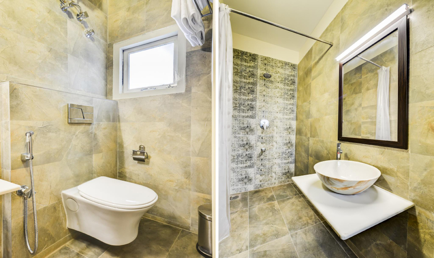 Bathroom 4, Itsy Hotels Mirra, Chennai
