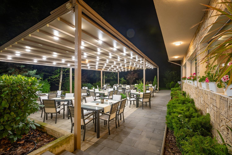 Food & Drinks 4, Hotel & Relax Zone Cattleya, Letnitsa