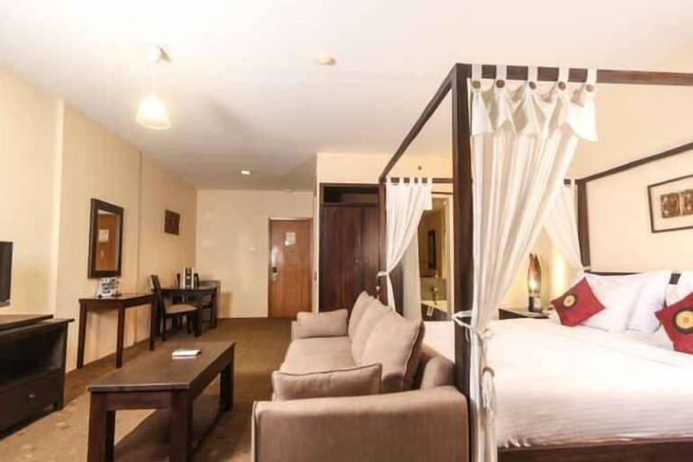 Bedroom 12