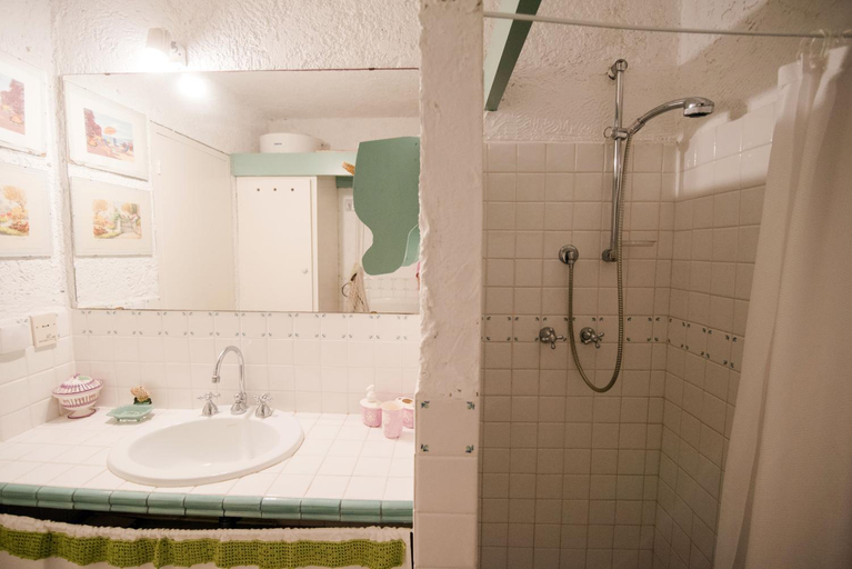 Bathroom 3, kala.mia charming sea view villa, Ionian Islands