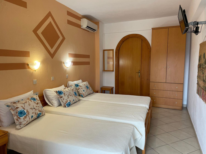 Others 3, Villa Memories, East Macedonia and Thrace