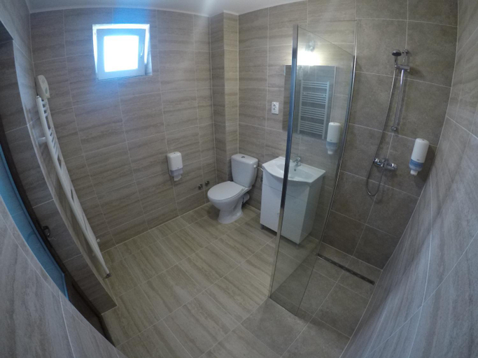 Others 5, Casa Danti, Selimbar