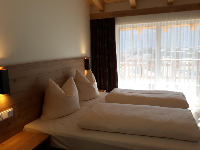 Bedroom 10