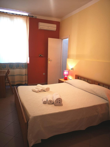 Bedroom 3, Sporting Hotel Stella Maris, Oristano