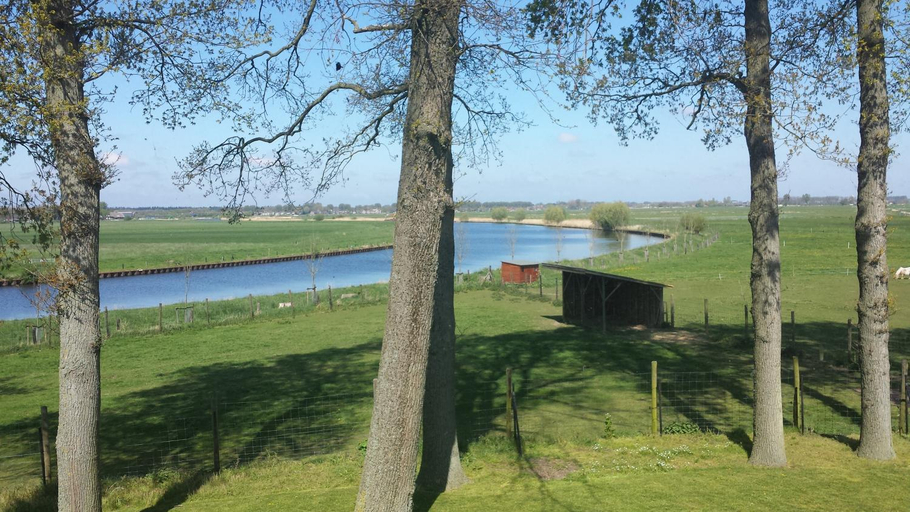 Others 4, B&B Krachtwijk, Soest