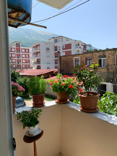Others 3, Guest House Dimos Kristi, Përmetit