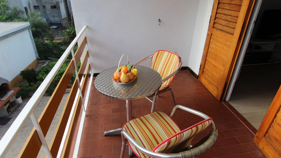Others 2, Apartments Duda, Malinska-Dubašnica