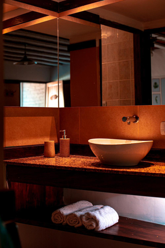 Bathroom 3, Cabanas del Cerro, San Rafael