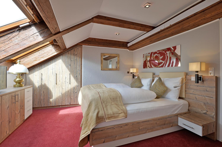 Bedroom 5