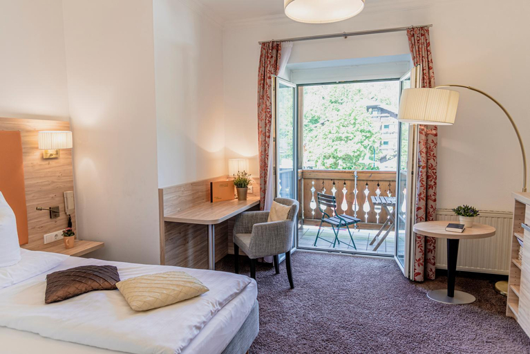 Bedroom 3, Wohlfuhlhotel Goiserer Muhle, Gmunden