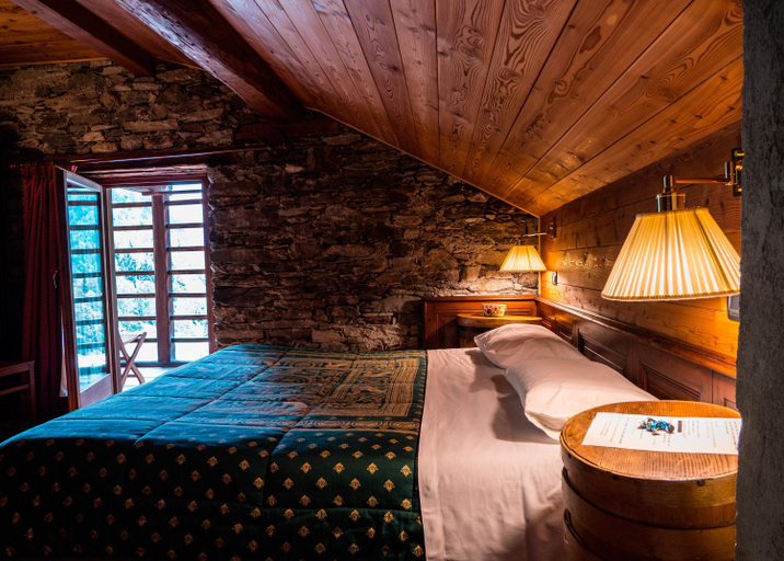 Bedroom 2, Hotel Montagna di Luce, Vercelli