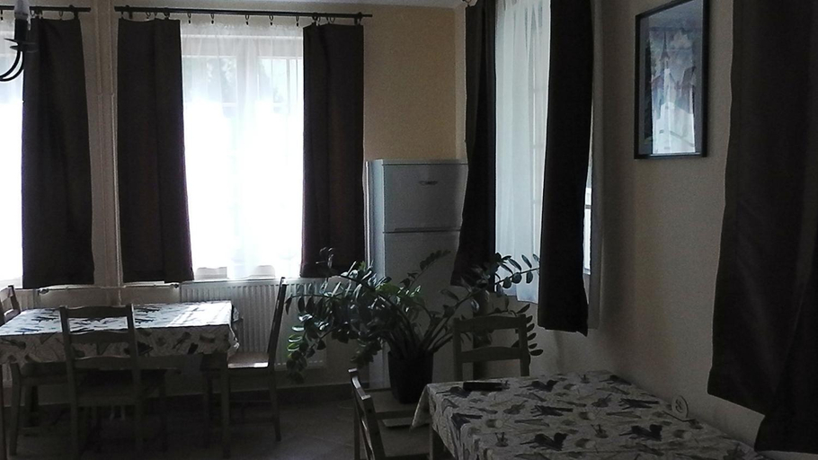 Food & Drinks, Amadeus Vendeghaz, Esztergom