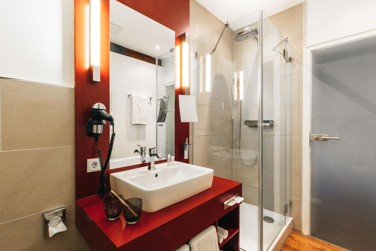 Bathroom 4, Amtshaus Freinsheim, Bad Dürkheim