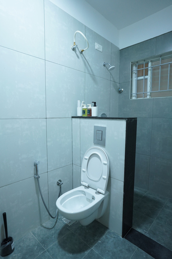 Bathroom, VISTA LIVING, Bangalore