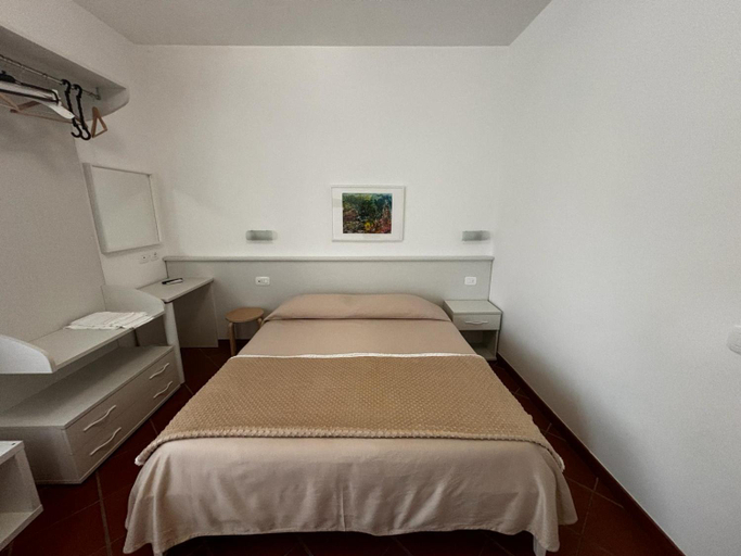 Others 4, La Nuova Dimora B&B, L'Aquila