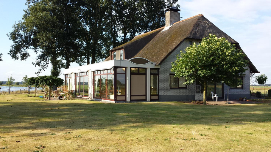 Others 2, B&B Krachtwijk, Soest