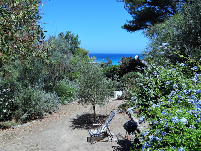 Others 3, Sant Ambroggio, Haute-Corse