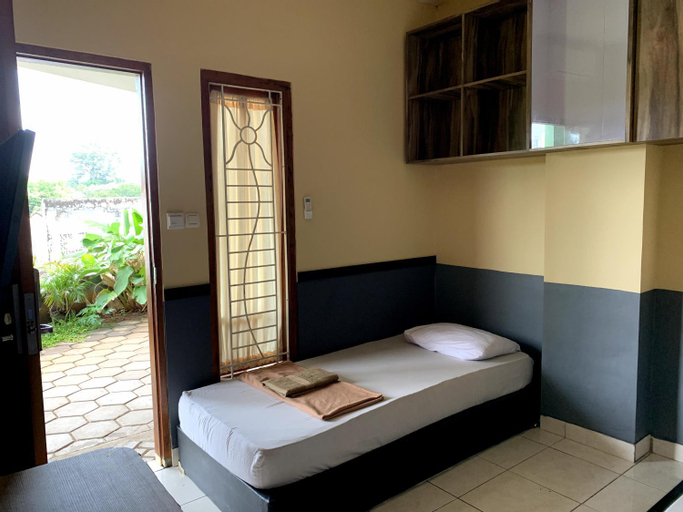 Bedroom 15