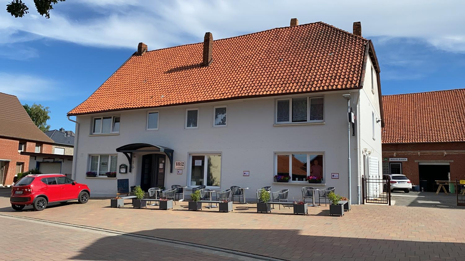 Others 4, 1852 Landgasthof, Hildesheim