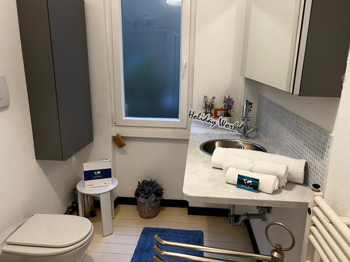 Bedroom 2, House Vanja by Holiday World, Genova