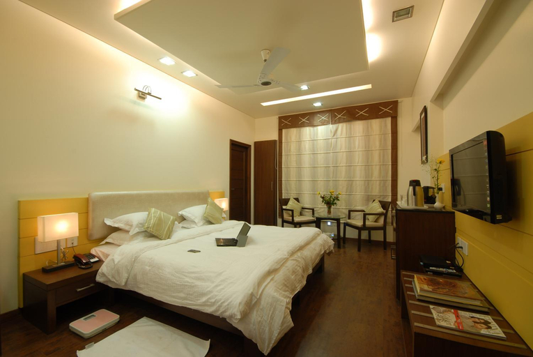 Bedroom 12