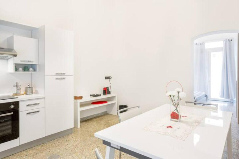 Others 4, GuestHost - VGM Gimma Apartments, Bari