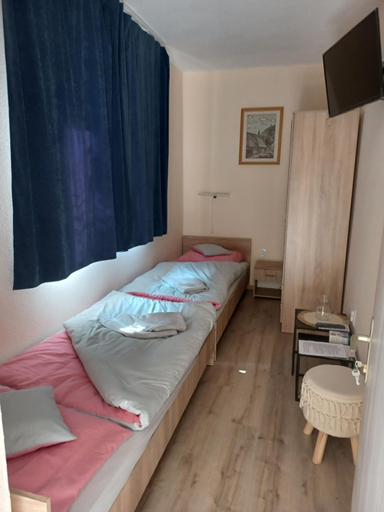 Others 3, Fulopsziget vendeghaz, Mezőkövesdi