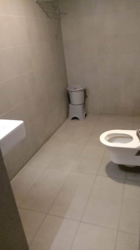Bathroom 4, Hotel Neelkanth Inn, Ahmadabad