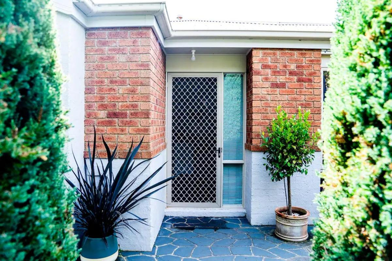 Others 4, Marengo Beach Studios- Pet Friendly, Colac-Otway - South