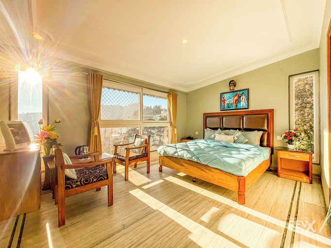 Bedroom 4, Hotel Dev palace, Dehradun