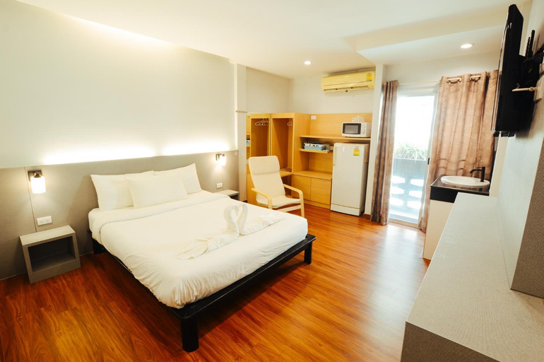 Bedroom 8