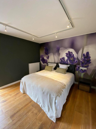Others 4, B&B Het Doctershoes, Limburg