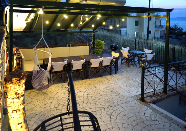 Food & Drinks 5, SEMIRAMIS SUITES with pool, Peloponnese